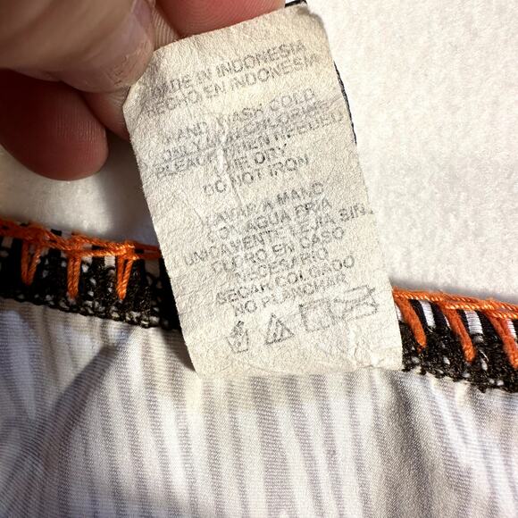 Kenneth Cole Reaction Swim Skirt SZ S Zebra Ruffle Ruched Croquette Mini Bottoms - Picture 7 of 7